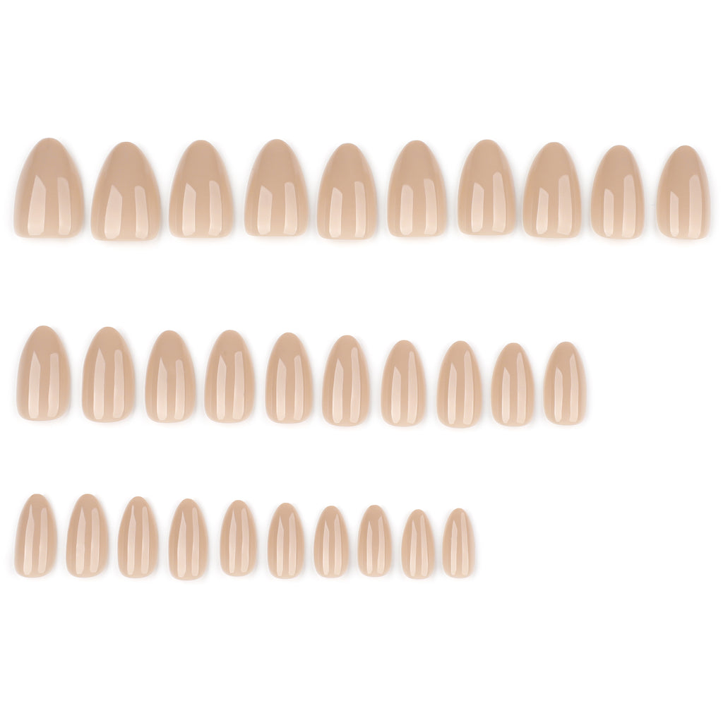 faux ongles press on nails nude caramel ongles en amande courts manucure naturelle réutilisable