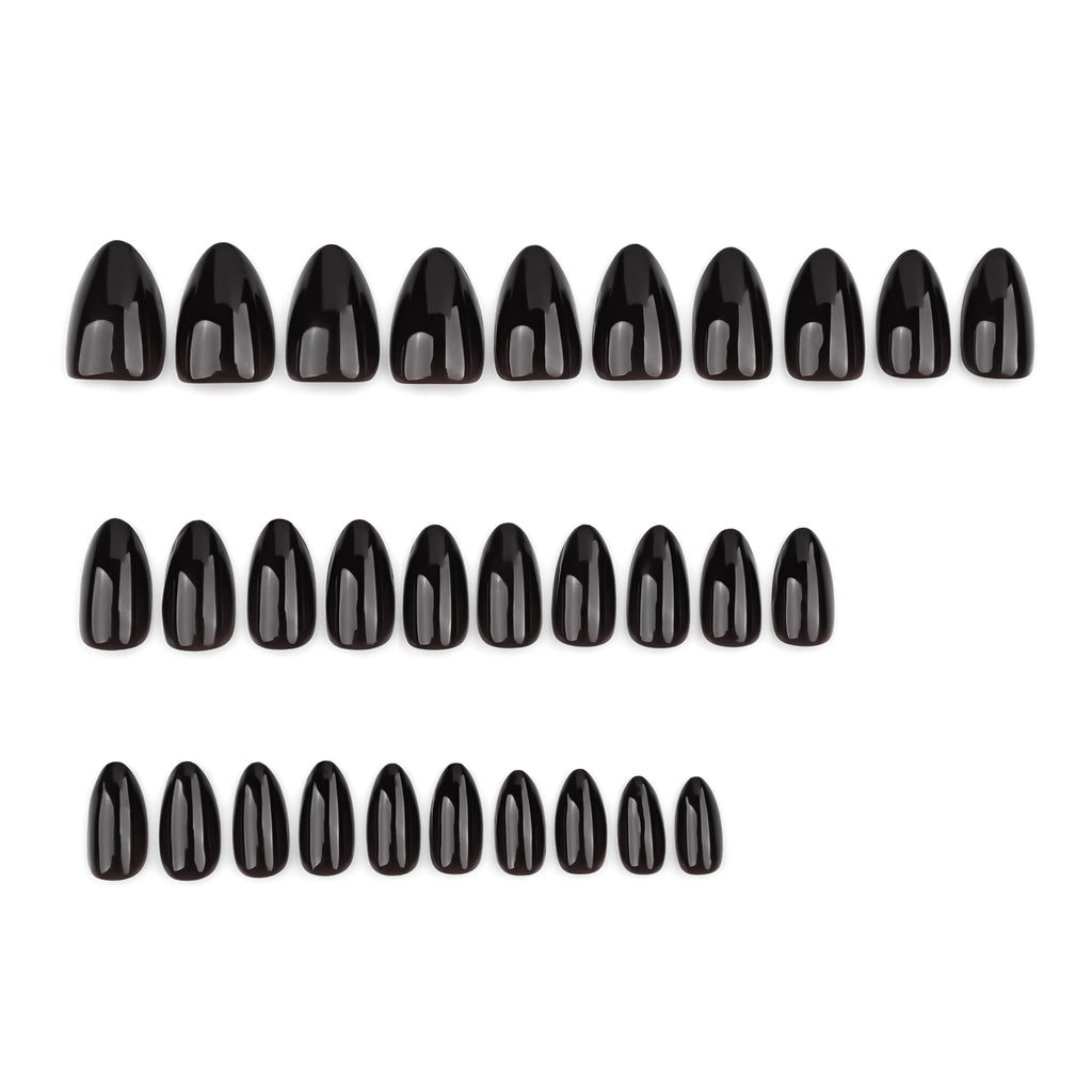 faux ongles press on nails noir laqué ongles amande courts manucure chic élégante effet salon réutilisable