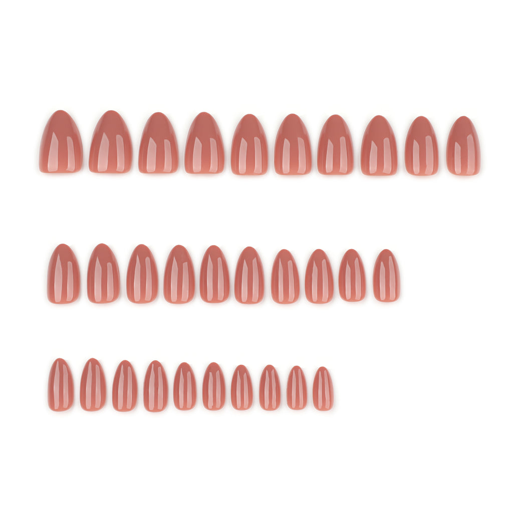 faux ongles press on nails terracotta brillant ongles amande manucure nude chaude effet laqué réutilisable