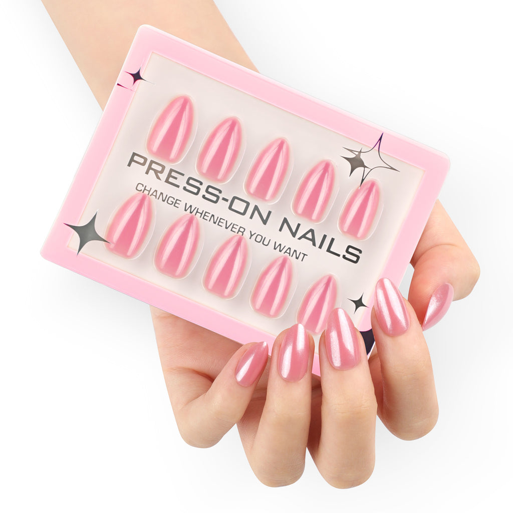 faux ongles press on nails rose blush nacré ongles amande manucure chic lumineuse tendance printemps réutilisable sans UV