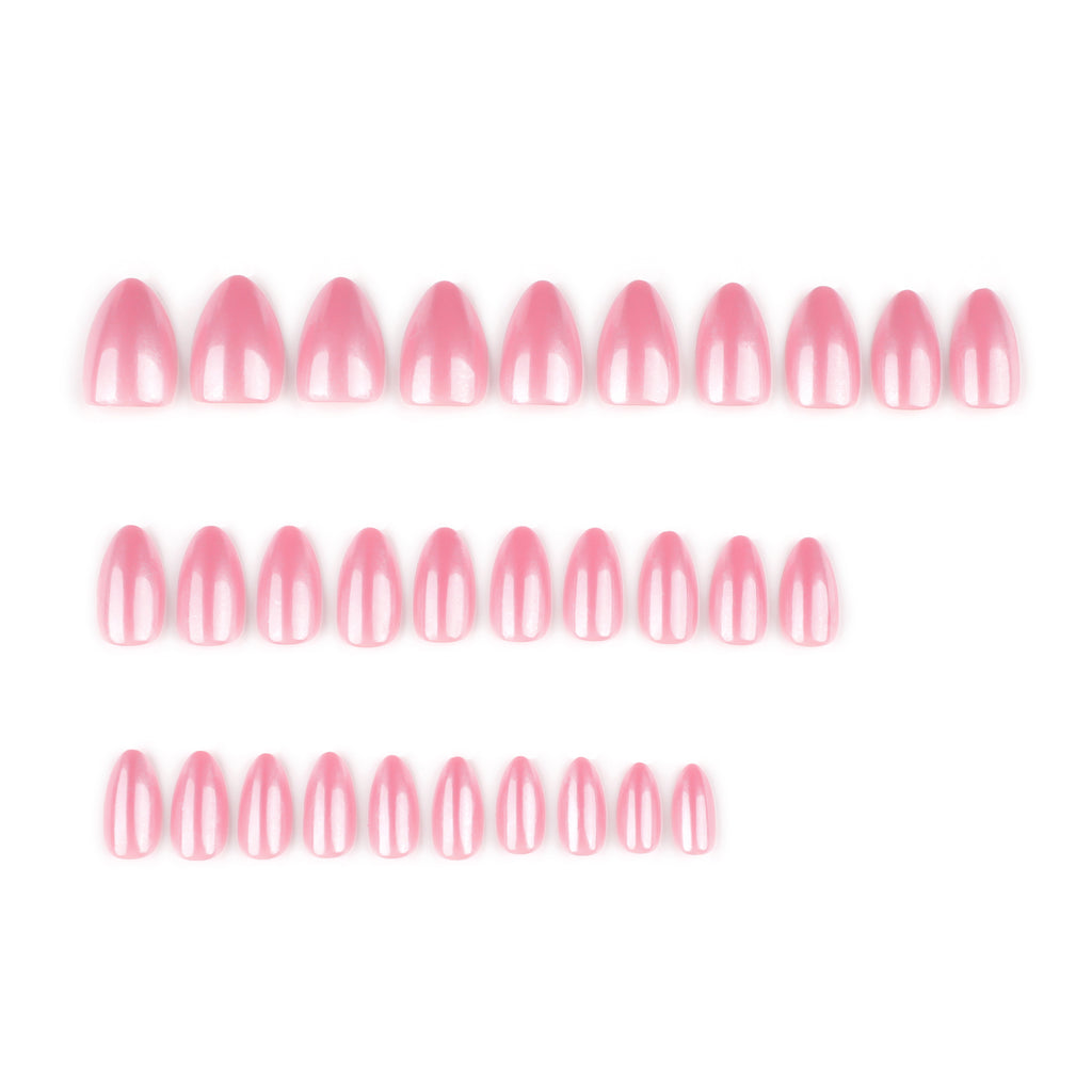 faux ongles press on nails rose blush nacré ongles amande manucure chic lumineuse tendance printemps réutilisable sans UV