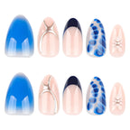 press on nails bleu cobalt nude details argentes tendance