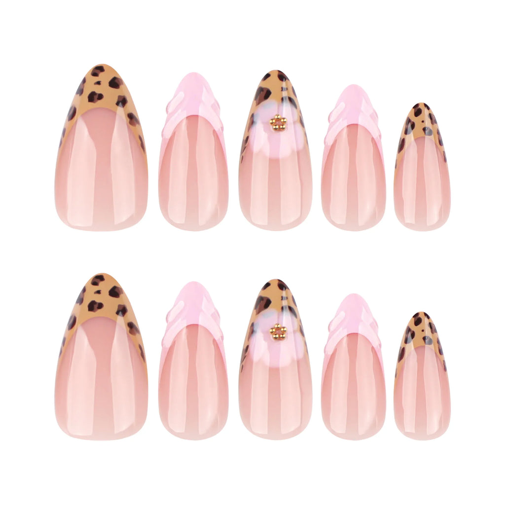 ongles amande nail art leopard rose glossy