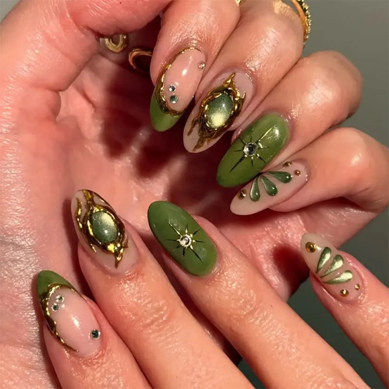 faux ongles vert olive doré nail art bijou press on nails